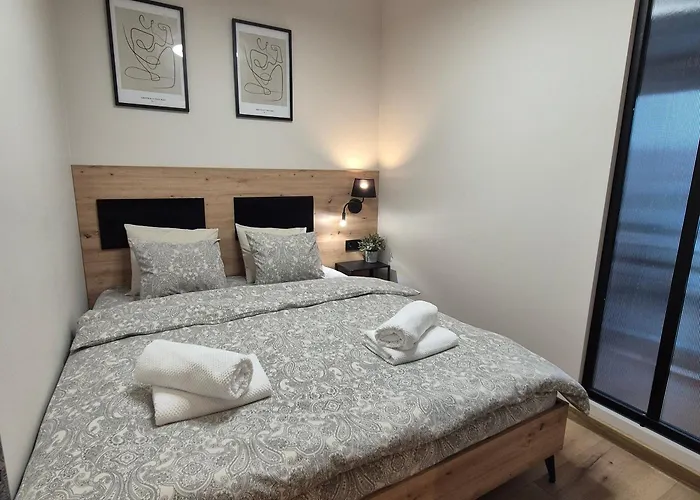 Starco Obok Dworca * Stargard Szczeciński